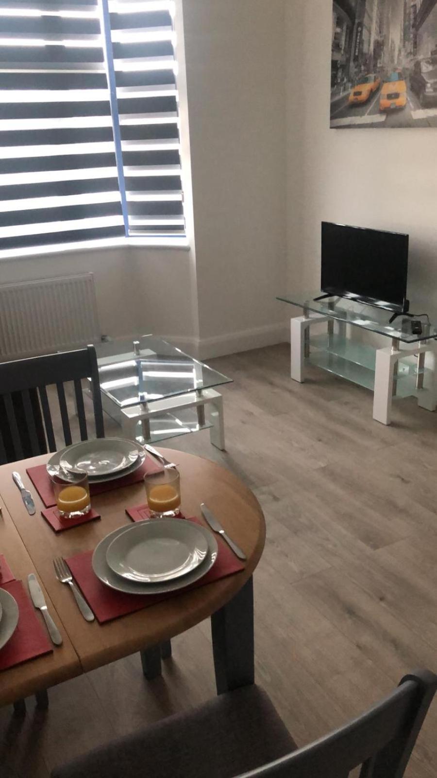 Sapphire House Telford Appartement Buitenkant foto