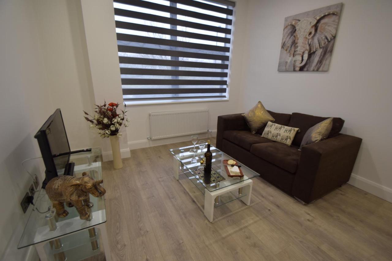 Sapphire House Telford Appartement Buitenkant foto