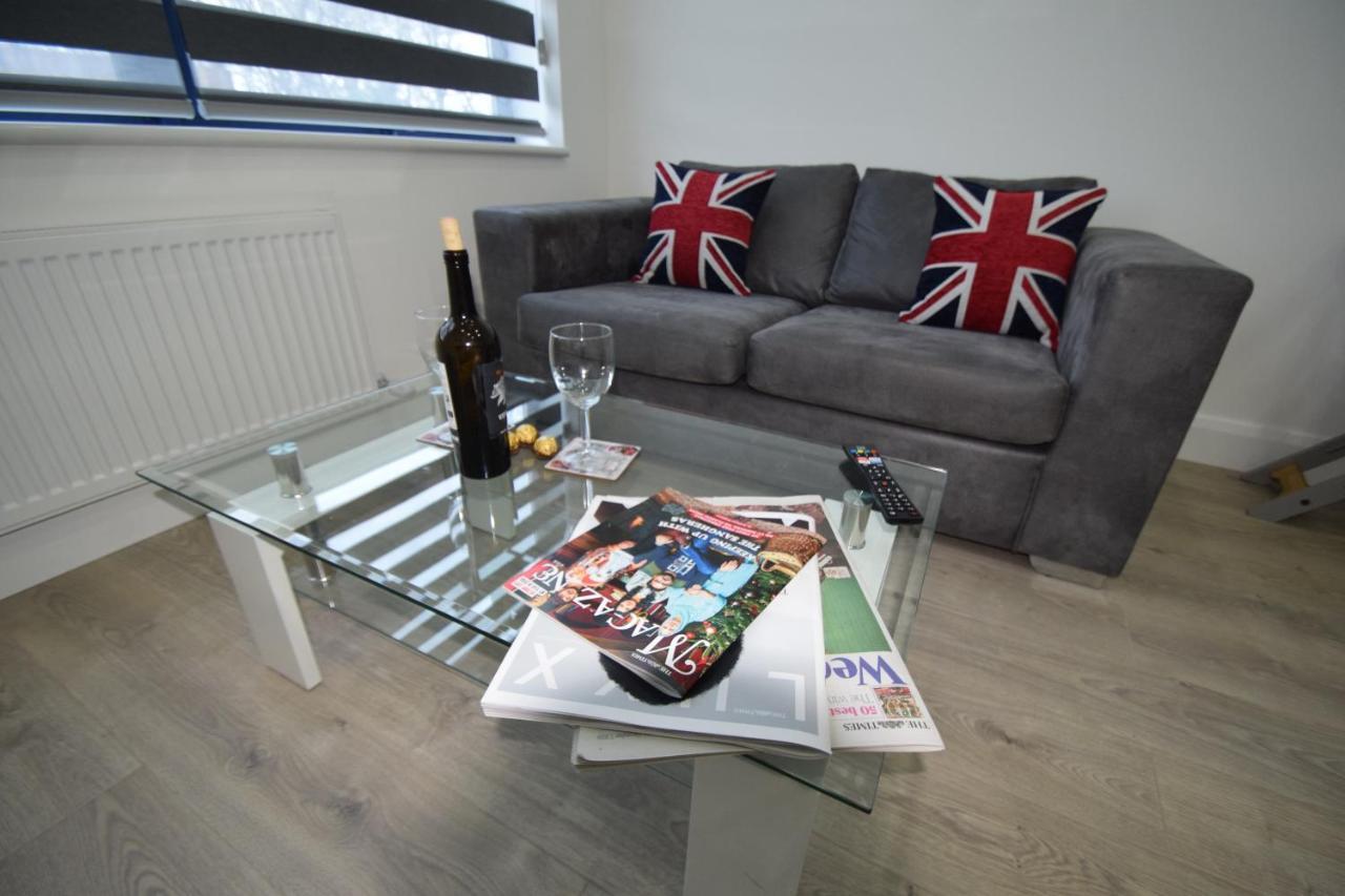 Sapphire House Telford Appartement Buitenkant foto